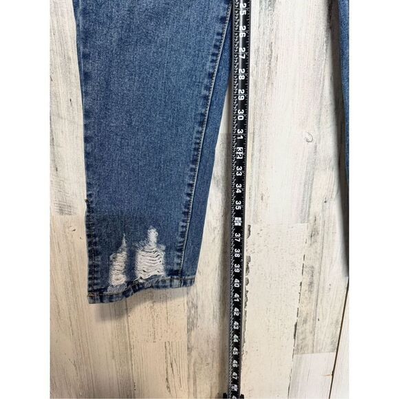 Prettylittlething Petite jeans size 2 - Picture 9 of 10